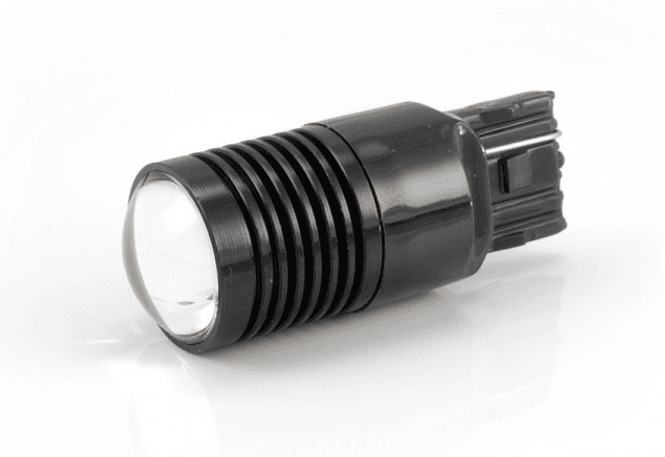 Hovedbilde Ryggelys LED CREE W21W 