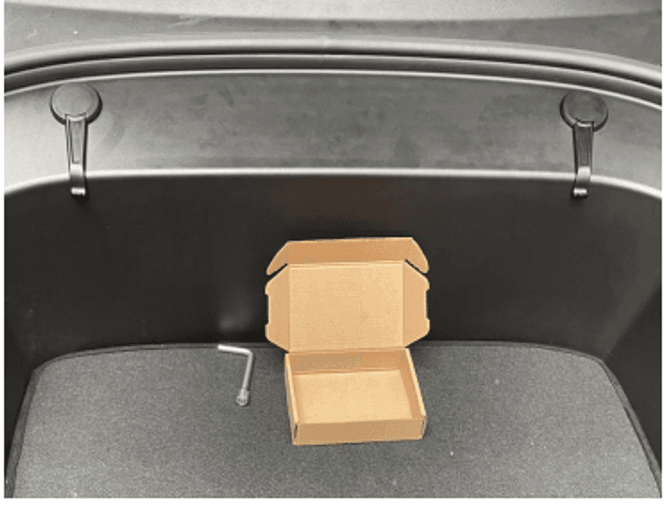 Main Image Grocery bag hook for frunk - Tesla Model 3 (2021 ->)