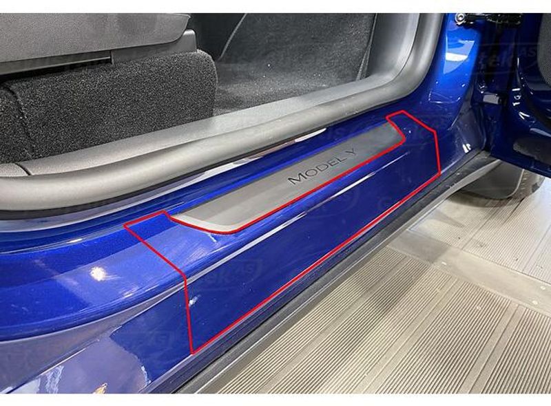 Foil door sill - Tesla Model Y