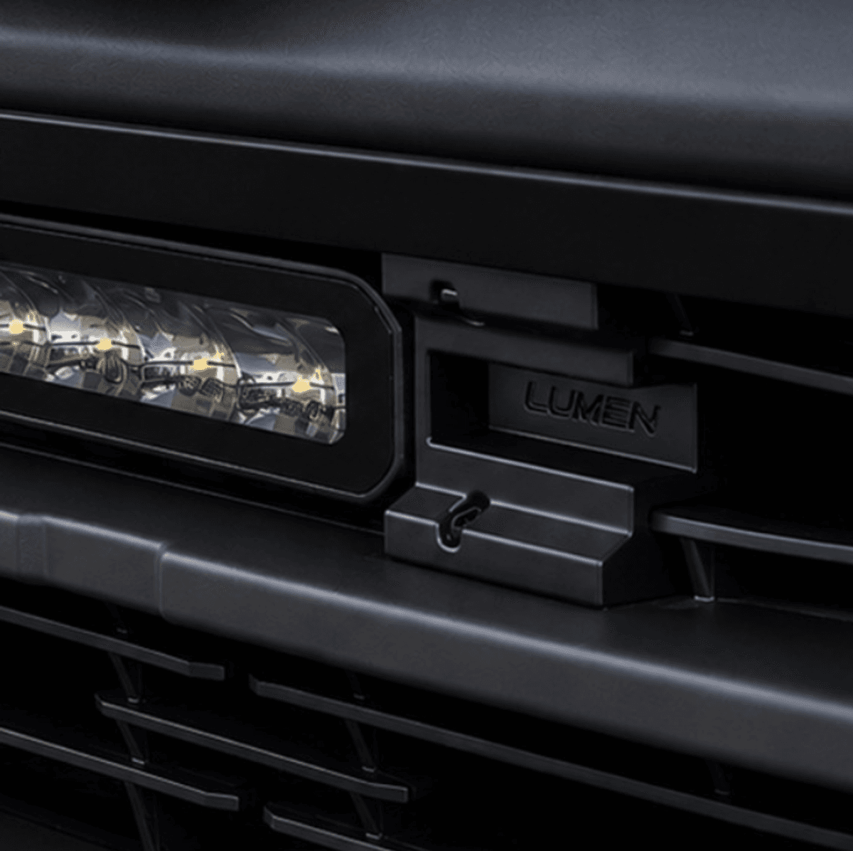 Lumen grillbrakett Toyota bZ4x Touring