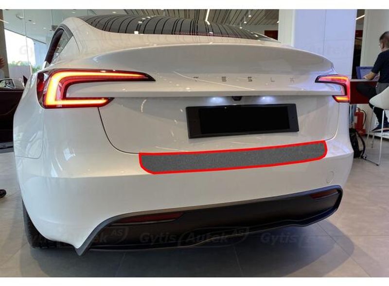 Beskyttelsesfolie til bakfanger - Tesla Model 3 Highland
