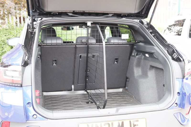 VW ID.4 hunde- / bagasjegitter - med og uten skillevegg