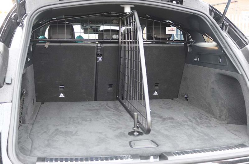 Mercedes EQC hunde- / bagasjegitter - med og uten skillevegg