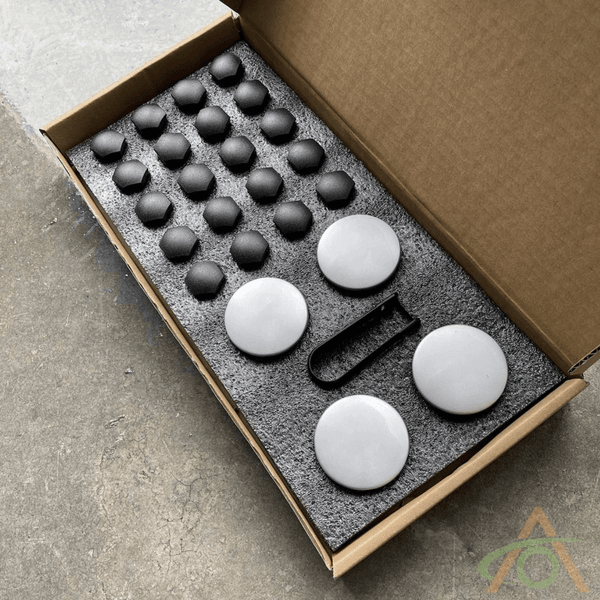 Hovedbilde Sølv senterkopp og mutterdeksel til Tesla Model Y, 3, S, X